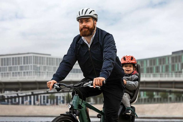 Mehr Zeit mit den eigenen Kindern verb...icht, nach Teilzeitlsungen zu fragen.  | Foto: www.brose-ebike.com (dpa)