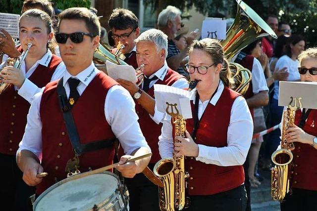 Fotos: Musikverein Offnadingen feiert 100. Geburtstag