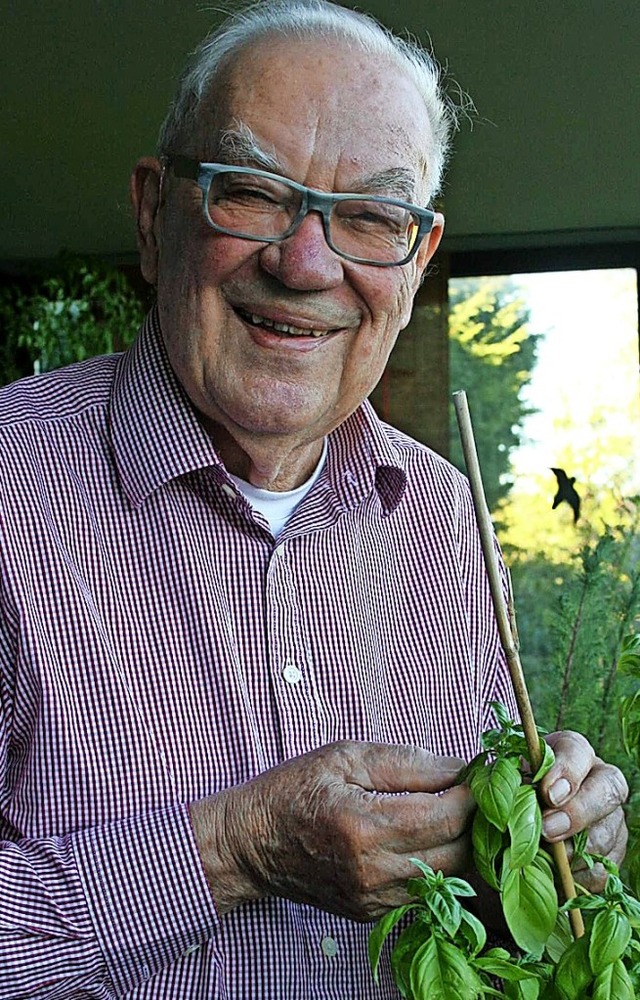 Waldemar Dinkat wurde am 16. September...g der 70er Jahre kam er nach Steinen.   | Foto: Ralph Lacher