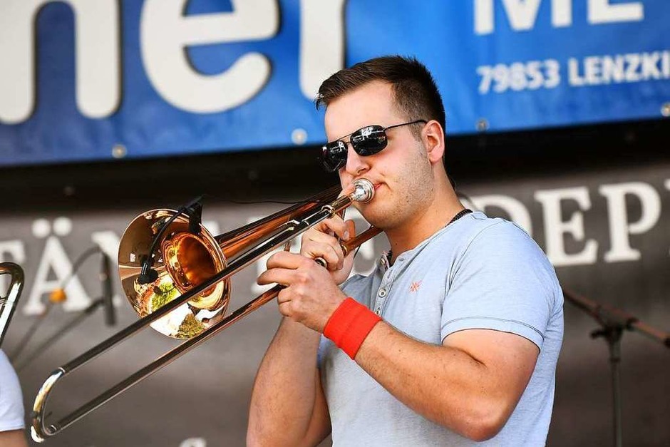 Blasmusik in allen Facetten: Die Stadtmusik Lenzkirch hat ihr 175-jähriges Bestehen gefeiert. (Foto: Wolfgang Scheu) Blasmusik in allen Facetten: Die Stadtmusik Lenzkirch hat ihr 175-jähriges Bestehen gefeiert. (Foto: Wolfgang Scheu)
