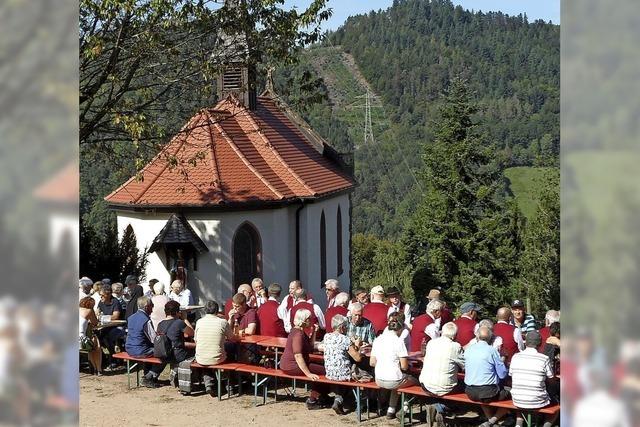 Pilgergang zur Kapelle wie vor 130 Jahren