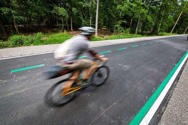 Wie geht es mit den Radschnellverbindung weiter?  | Foto: Christoph Schmidt (dpa)