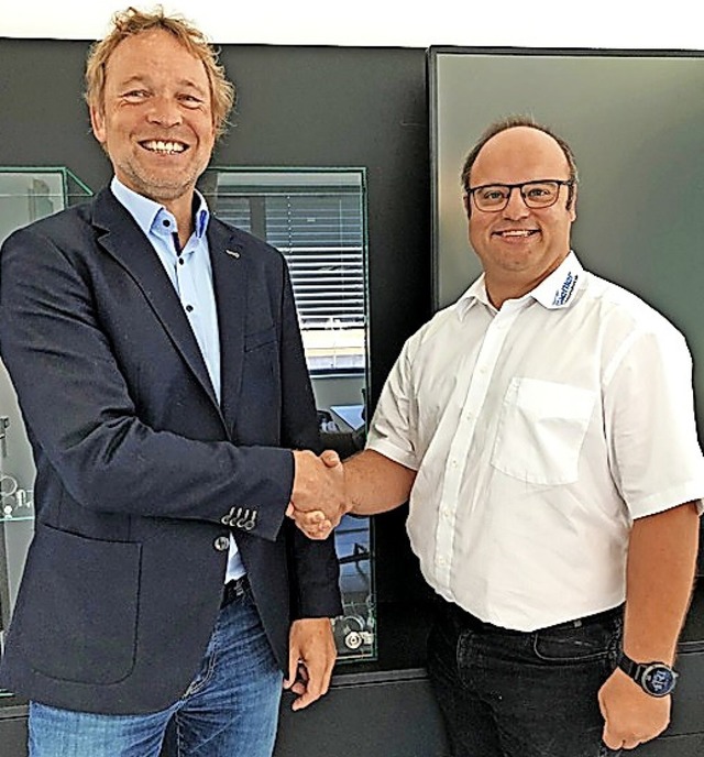 <BZ-FotoAnlauf>Werner Giessler GmbH: <...r gratuliert Reiner Ehret (von links).  | Foto: ZVG