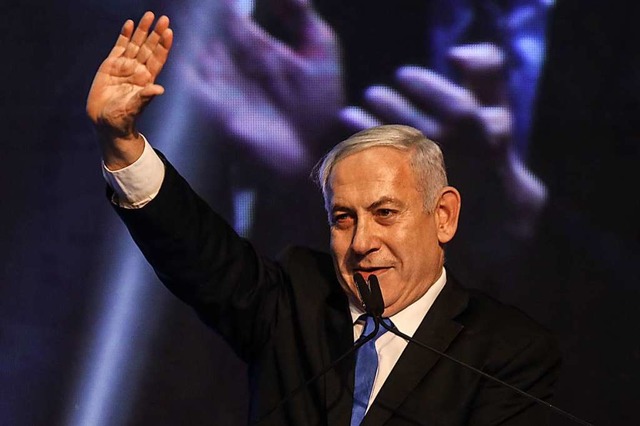 Benjamin Netanjahu, lnger als Staatsg...n-Gurion im Amt, will weiter regieren.  | Foto: Ilia Yefimovich (dpa)