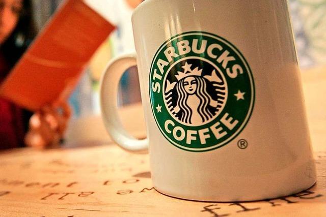 US-Konservative wettern gegen die Becherpolitik von Starbucks