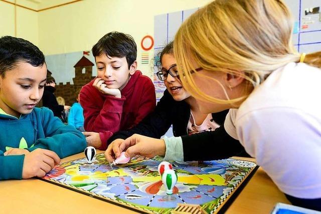 Neue Grundschulkinder drngen in Freiburg auf die Warteliste fr Betreuungspltze