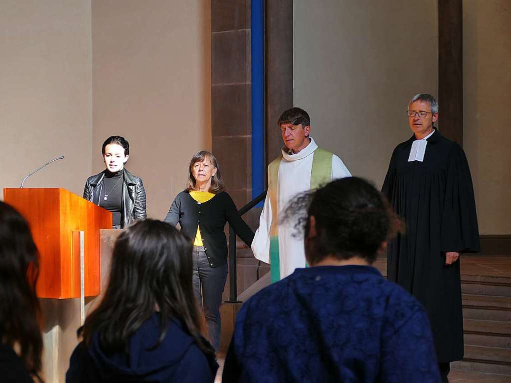 Der Streiktag begann mit einem kumenischen Schpfungsgebet in der Evangelischen Stadtkirche