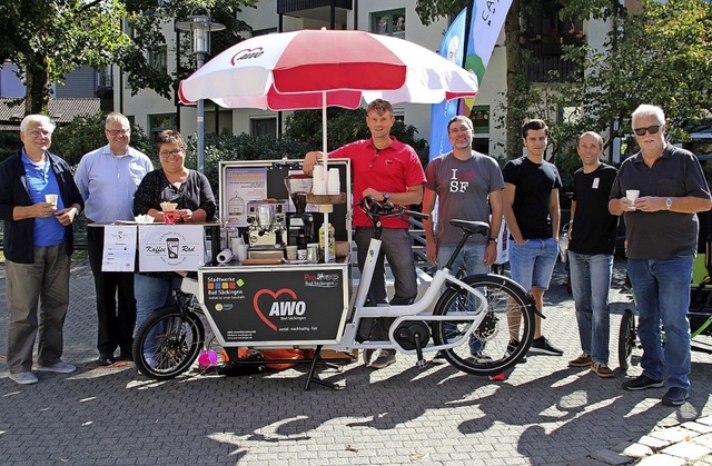 ber das neue E-Lastenfahrrad der AWO ...aad,  Peter Knorre und Johannes Brenke  | Foto: Christiane Pfeifer