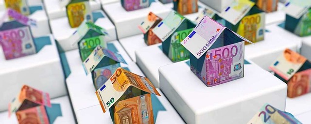 Beim Hauskauf kommen ordentliche Summen zusammen.  | Foto: bluedesign  (stock.adobe.com)