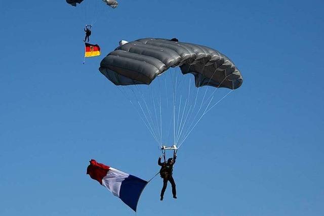 Fotos: Gut besuchter Tag der offenen Tr der Deutsch-Franzsische Brigade