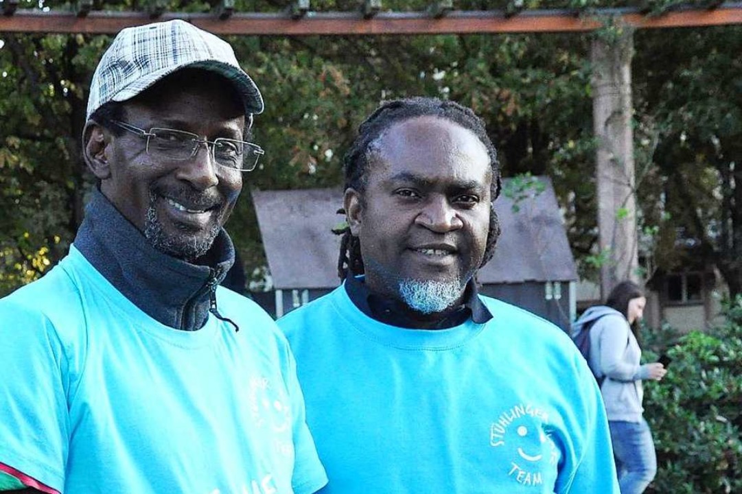 &#8222;Sprich mich an&#8220; in Hellbl...ntakt zur afrikanischen Community auf.  | Foto: Jens Kitzler