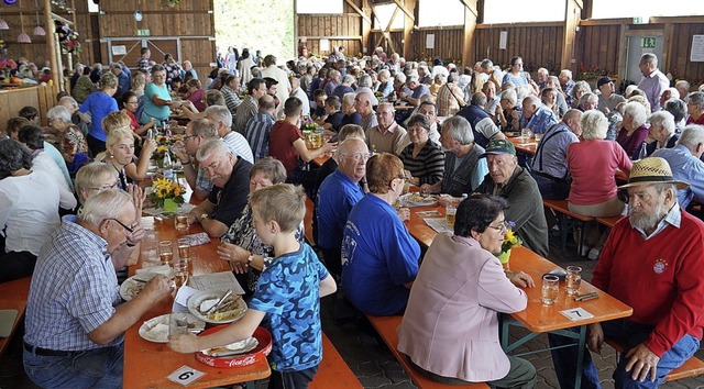 Immer ein Besuch wert: Kaum  freie Pl...ditionellen Herbstfest im Mhlischopf.  | Foto: Silke Hartenstein