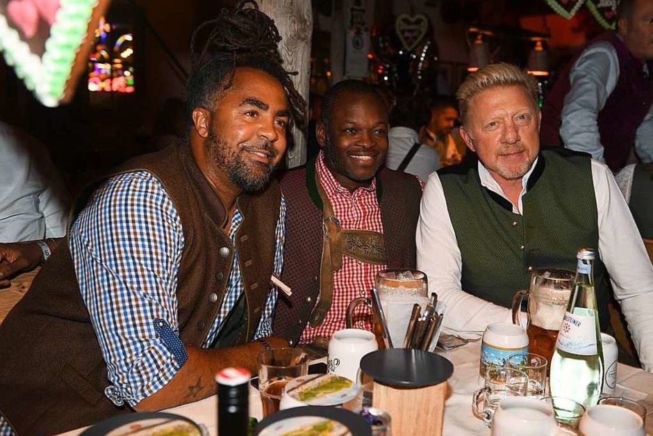 "O’zapft is!" – Oktoberfest in München eröffnet (Foto: Felix Hörhager (dpa)) "O’zapft is!" – Oktoberfest in München eröffnet (Foto: Felix Hörhager (dpa))