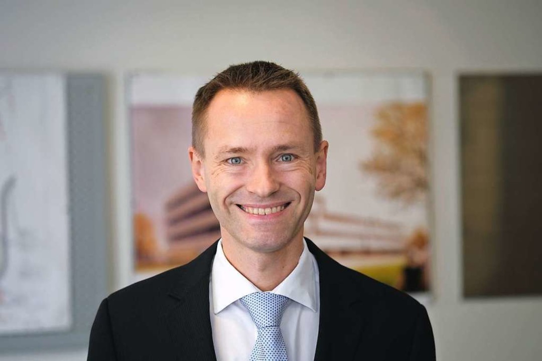 Karsten Buse arbeitet am Fraunhofer-Institut fr Physikalische Messtechnik.  | Foto: Fraunhofer IPM