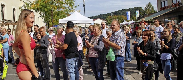 Gewagt: Als besonderen Hingucker gab e... aus Blumberg beim Sthlinger Herbst.   | Foto:  