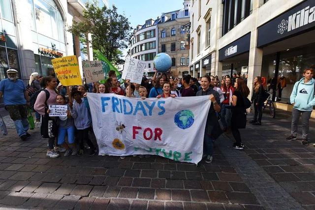 Auch wegen der Proteste ist Klimaschut...hen Thema geworden, meint unser Autor.  | Foto: Jonas Hirt