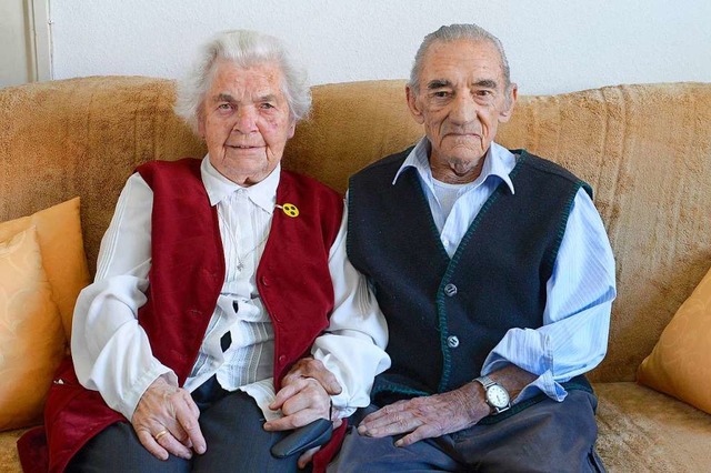 Margarete und Horst Schuwald sind seit 70 Jahren ein Team.  | Foto: Ingo Schneider