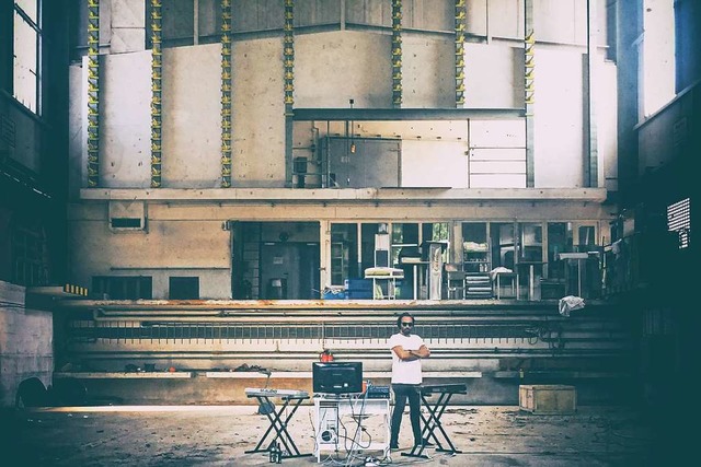 Ben Krahl von Bensnburner in der still...wo er sein neues Album produziert hat.  | Foto: Elisa Krahl