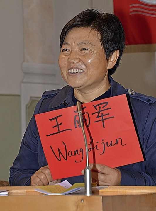 Lijun Wang stellt sich der Kirchengemeinde vor Sasbach Badische Zeitung