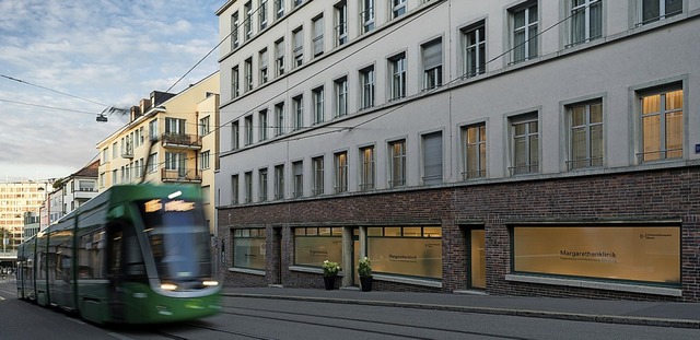 Die neue Klinik in der Nhe des Bahnhofs SBB   | Foto: USB