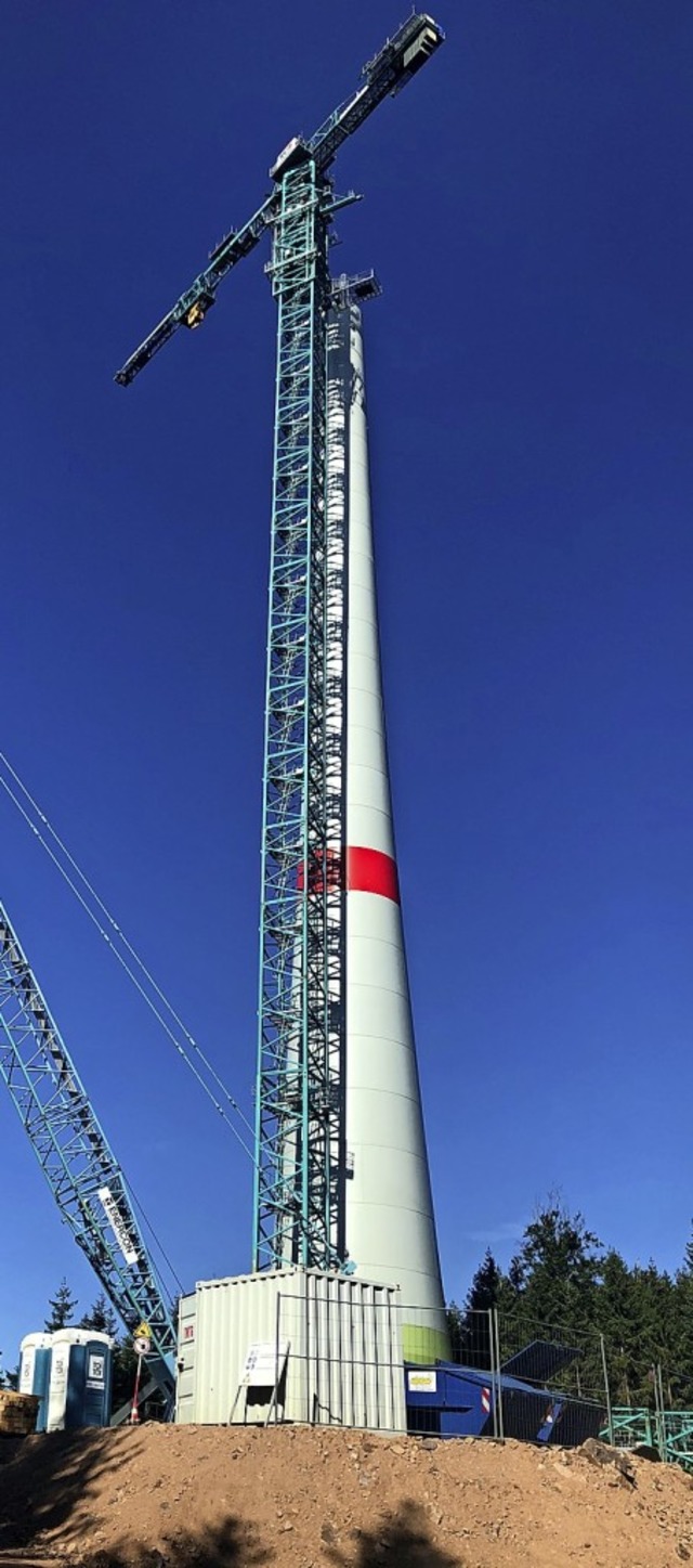 Auf dem mehr als 800 Meter hohen &#822... Kinzigtal entsteht das neue Windrad.   | Foto: e-werk