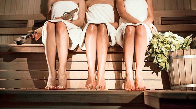 Wie nackig ist nackig genug? Tipps fr den Saunagang  | Foto: Oleg Fedoristov stock.adobe.com