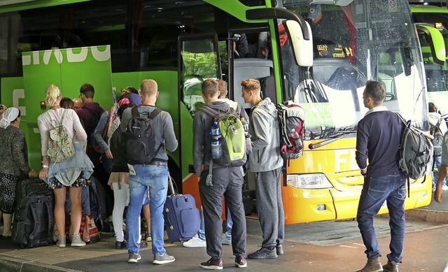 Der Fernbusanbieter Flixbus richtet in... Flughafen Stuttgart, Ulm und Mnchen.  | Foto: Picasa