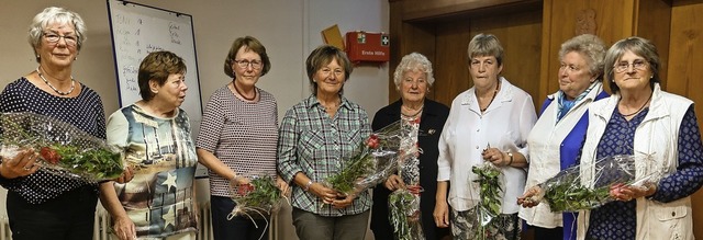 Der Frauenkreis der katholischen Gemei...trud Neckermann (Zweite von rechts).    | Foto: Gudrun Eisele