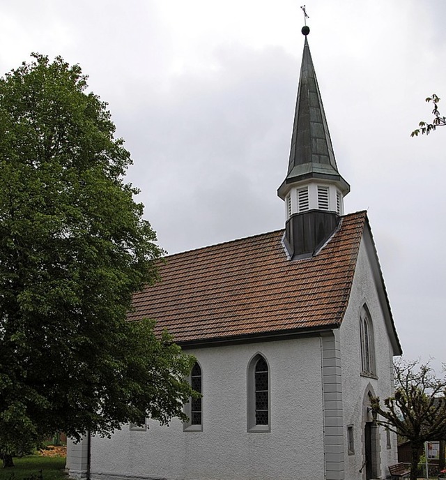 Die Herz-Jesu-Kapelle in Harpolingen bekommt eventuell Sthle.  | Foto: Privat