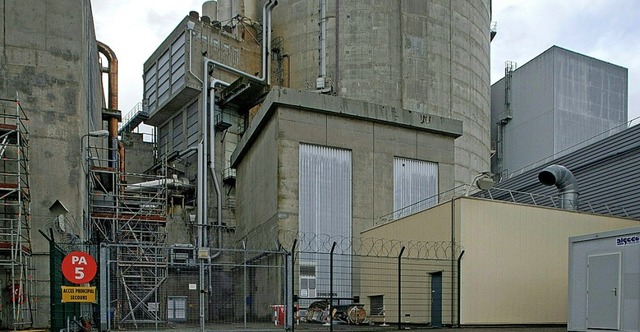 Alt und stranfllig: das AKW in Fessenheim.  | Foto: SEBASTIEN BOZON