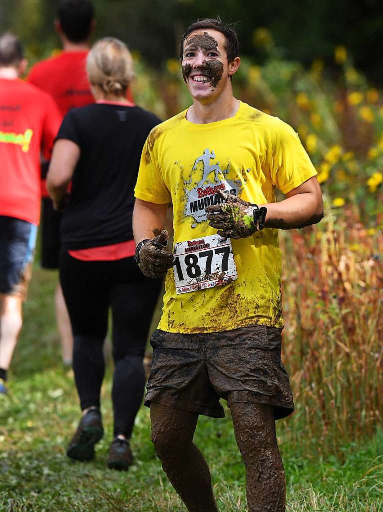 Viele Hindernisse, kaltes Wasser, tiefer Schlamm: Rund 2000 Sportler stellten sich den Herausforderungen beim Rothaus Mudiator Finale in Grafenhausen.