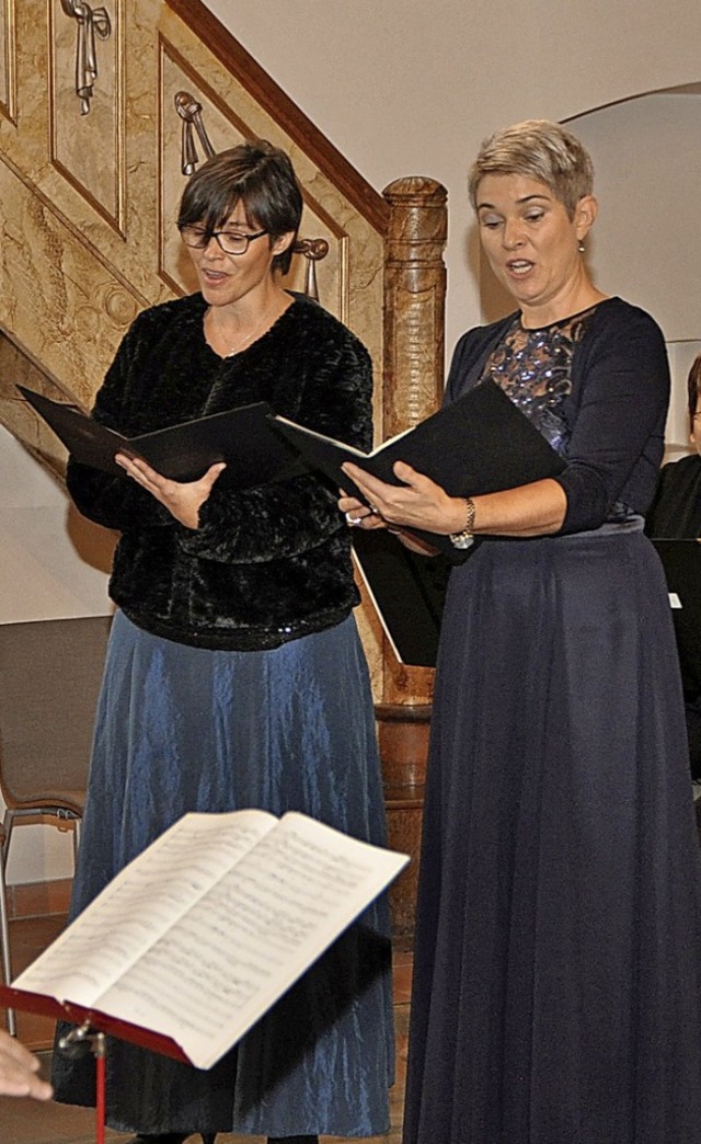 In groer Harmonie prsentierten sich ...nks, Sopran) und Irene Hofmann (Alt).   | Foto: suedkurier