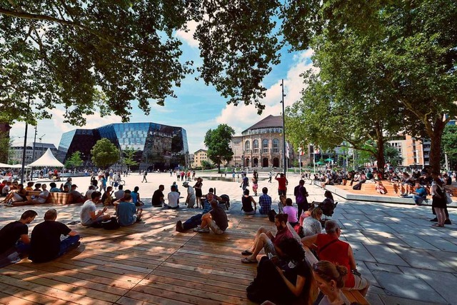 Seit der Umgestaltung wird der Platz d... berall in der Freiburger Innenstadt.  | Foto: Thomas Kunz