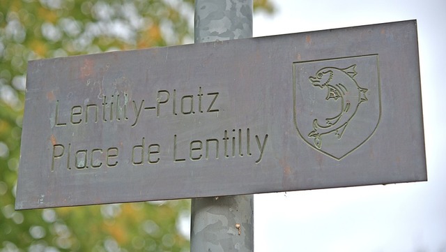 Malterdingen hat sogar einen Lentilly-Platz vor der &#8222;Alten Schule&#8220;.  | Foto: Benedikt Sommer