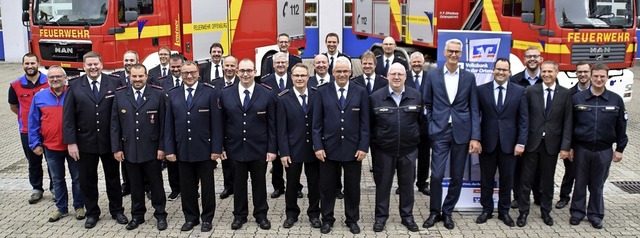 Andreas Herz, Sechster von rechts, be...er der Rettungskrfte in der Ortenau.   | Foto: Barbara Puppe