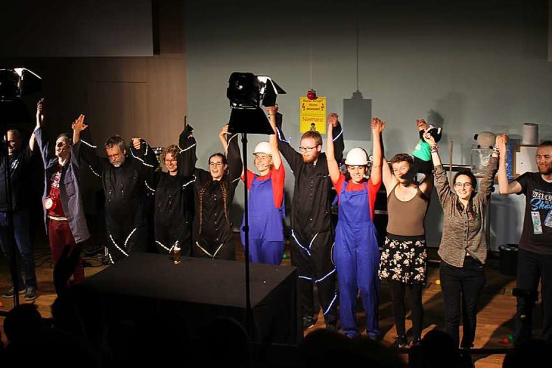 Die Teilchenphysikshow der Universitt Bonn war ein voller Erfolg  | Foto: Luisa Joa