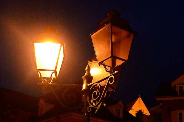 Nicht berall brennen in Schopfheim die Lichter.  | Foto: Andr Hnig