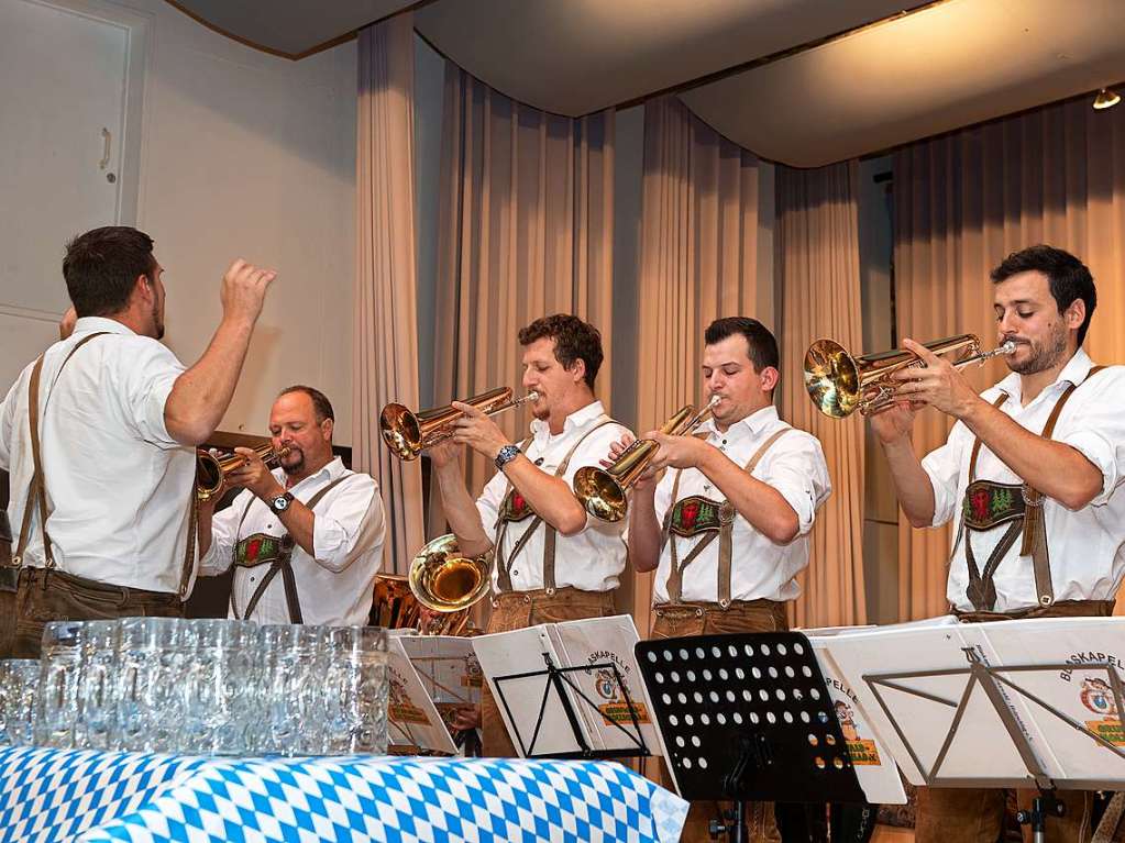 Lenzkircher Oktoberfest in der Festhalle.