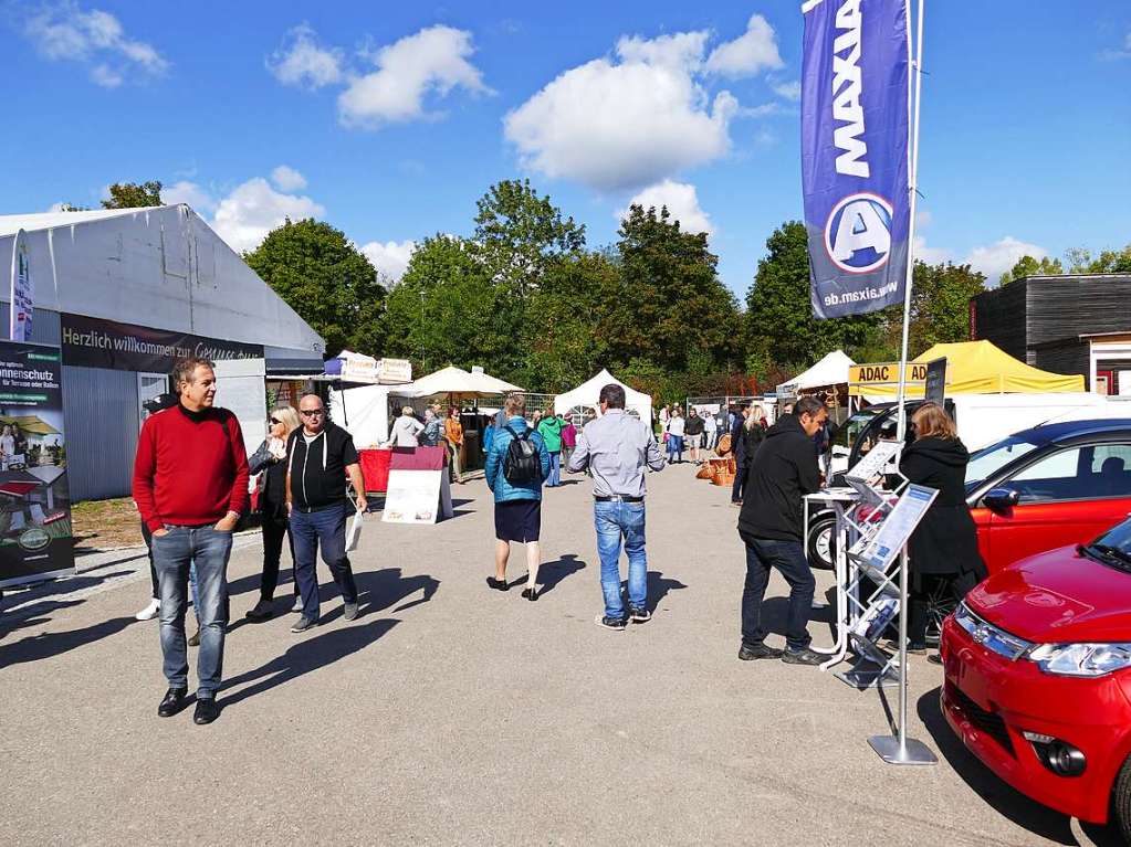 Eindrcke vom Erffnungstag der Dreilandmesse