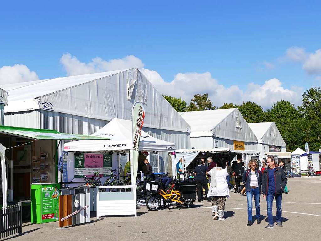 Eindrcke vom Erffnungstag der Dreilandmesse