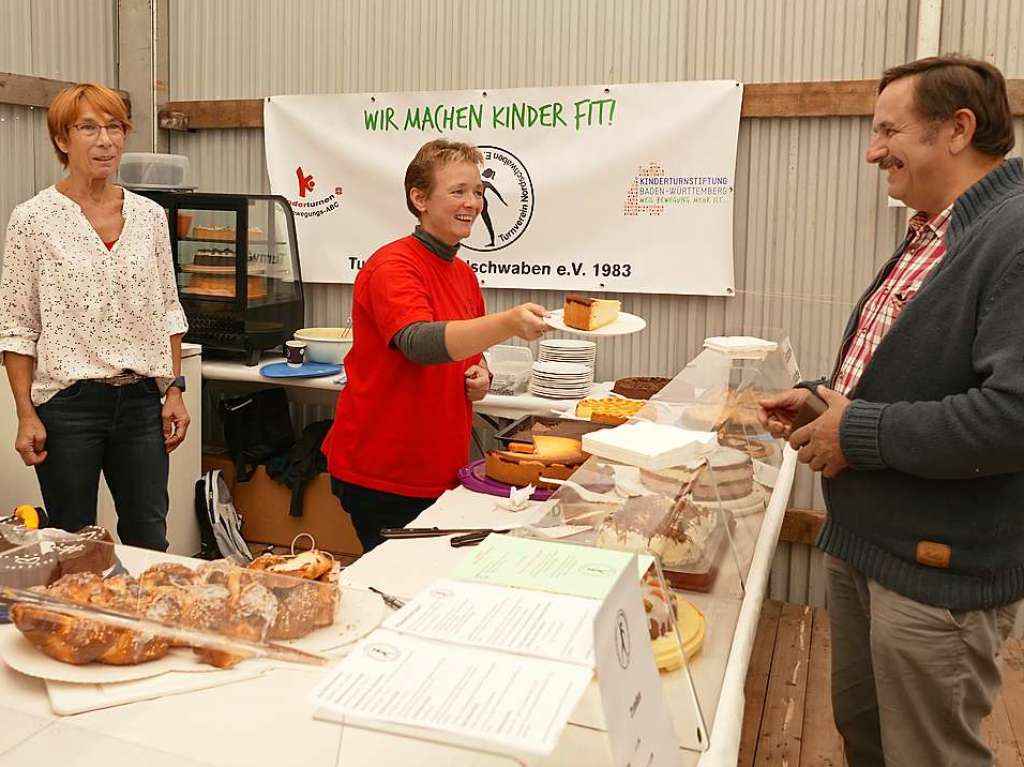 Die Kuchen am Stand des Turnvereins Nordschwaben sind sehr gefragt.