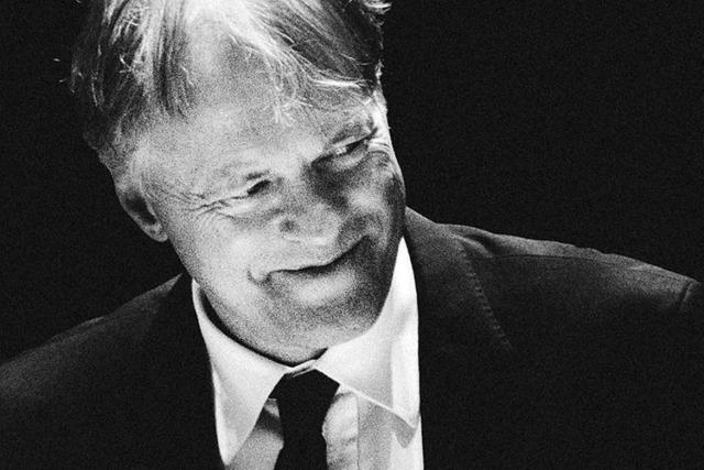 Der Dirigent Thomas Hengelbrock wird wieder mehr in Freiburg sein