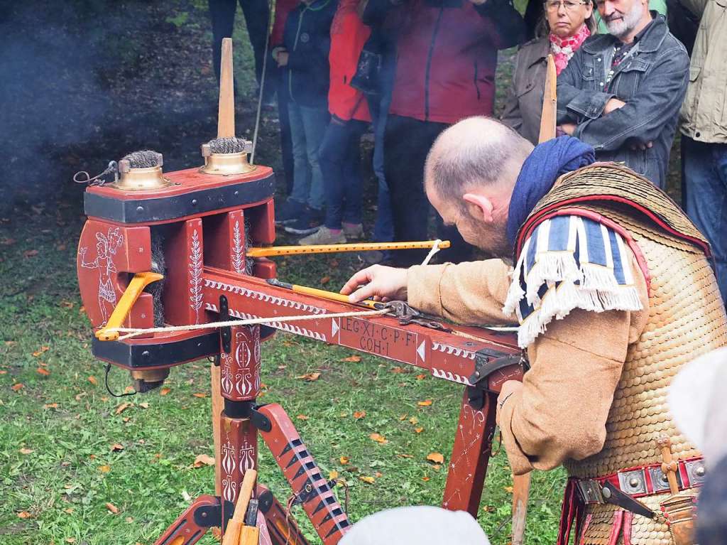 Das Geschtz namens Skorpion schiet bis zu 300 Meter weit.