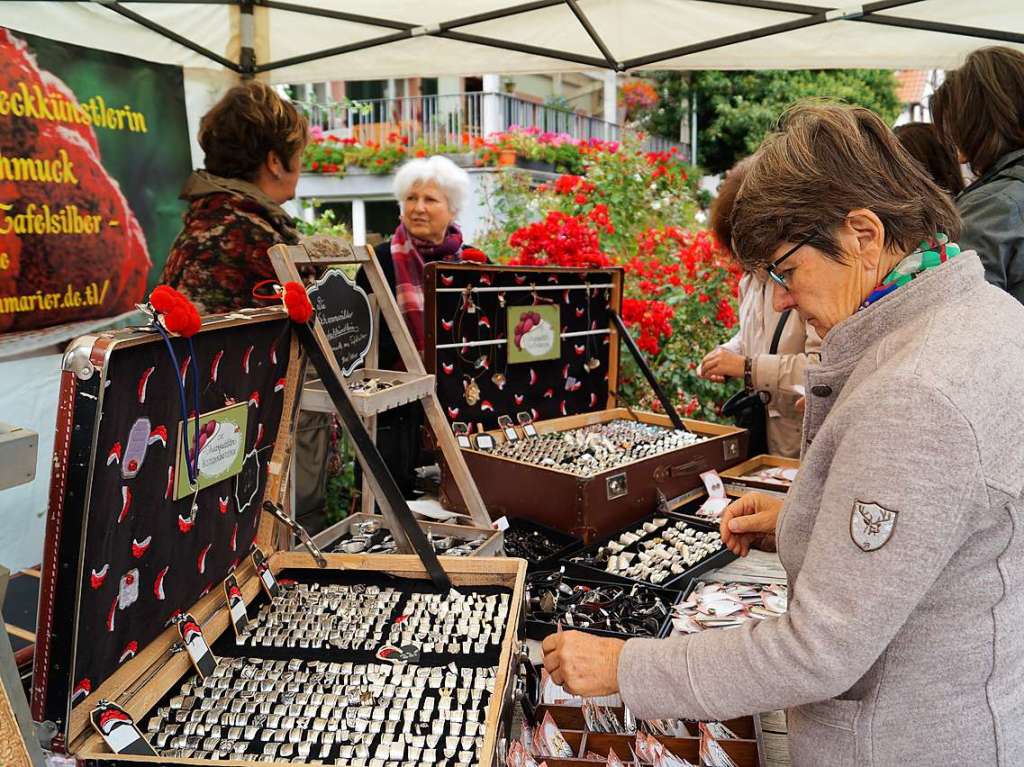 Beim Holzener Kunsthandwerkermarkt