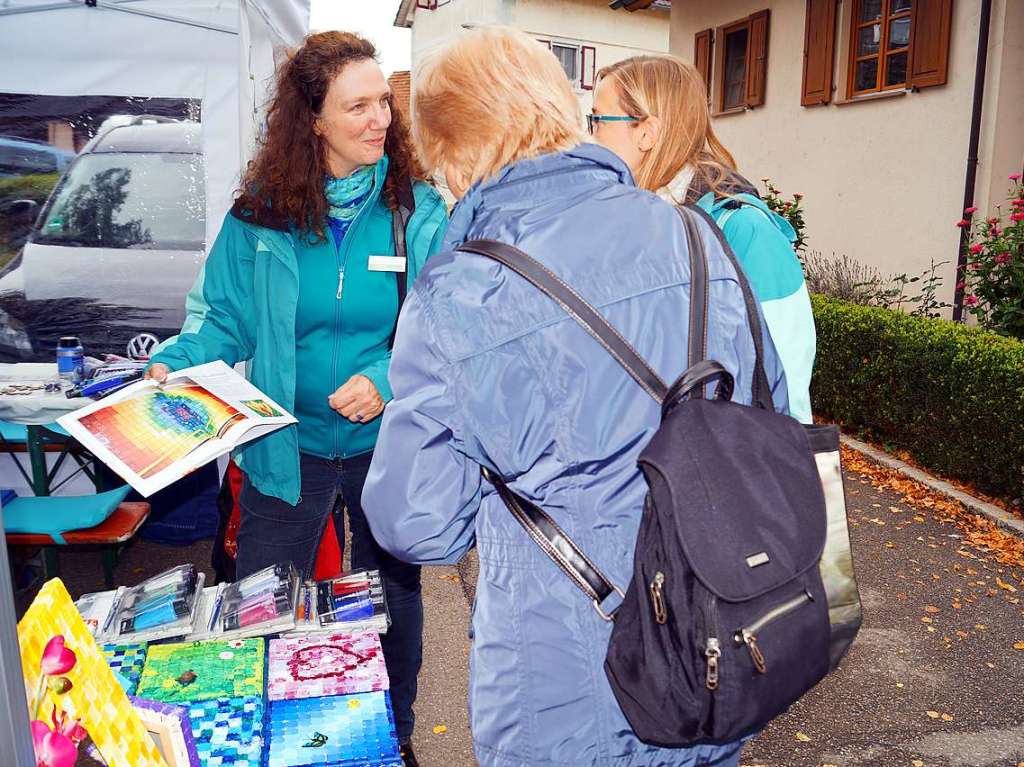 Beim Holzener Kunsthandwerkermarkt