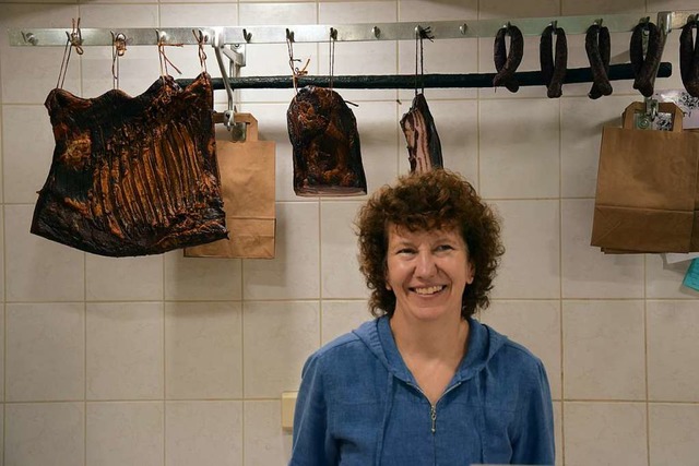 Petra Vogelbacher in ihrem Laden  | Foto: Nora Bulla