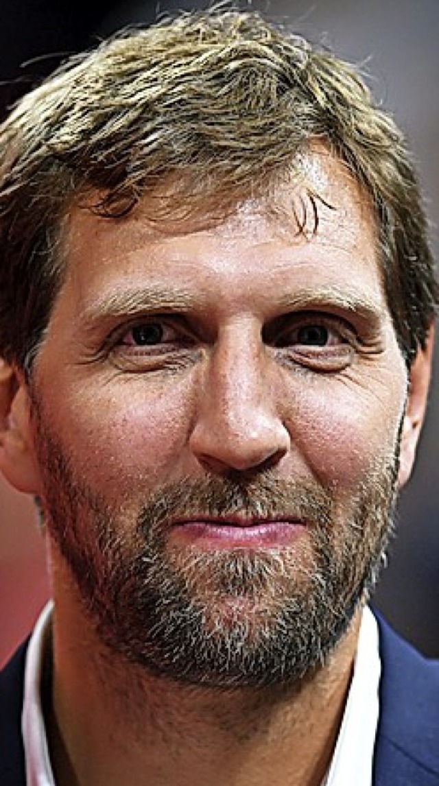 Nowitzki  | Foto: Swen Pfrtner (dpa)