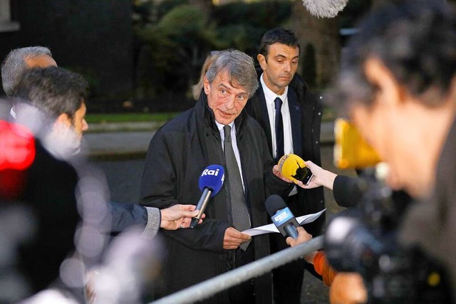 Der Prsident des Europischen Parlame...i, spricht in London mit Journalisten.  | Foto: Aaron Chown (dpa)