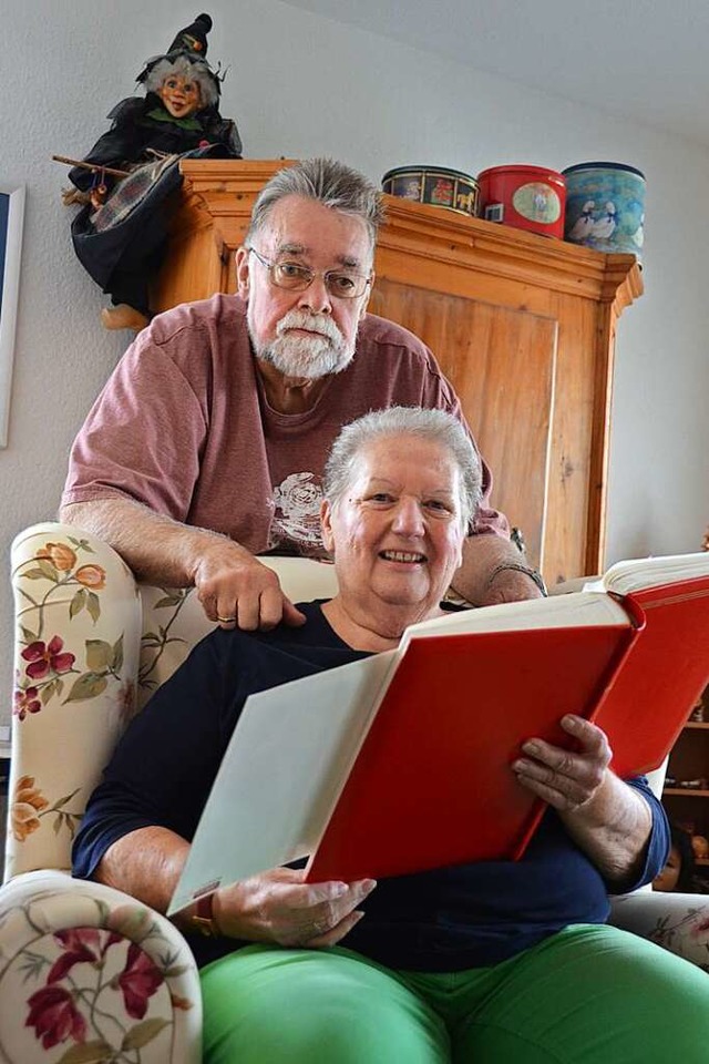 Karin und Peter Heitzler haben sich b...hre spter teilen sie ihre Geschichte.  | Foto: Felix Lieschke