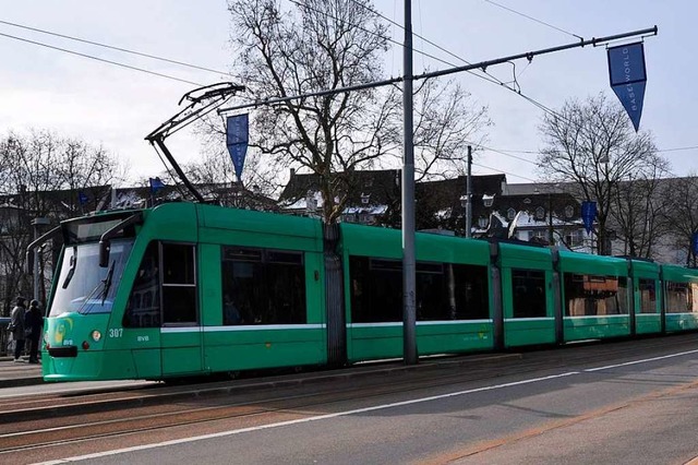 Eine Tram der Linie 2 wurde in einen Unfall verwickelt (Symbolbild).  | Foto: Daniel Gramespacher